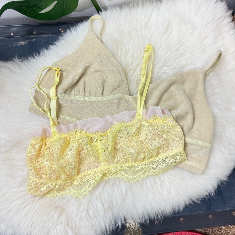 FREE PEOPLE Womens Bundle NWOT Intimately Yellow Green Lace Bralette size Small